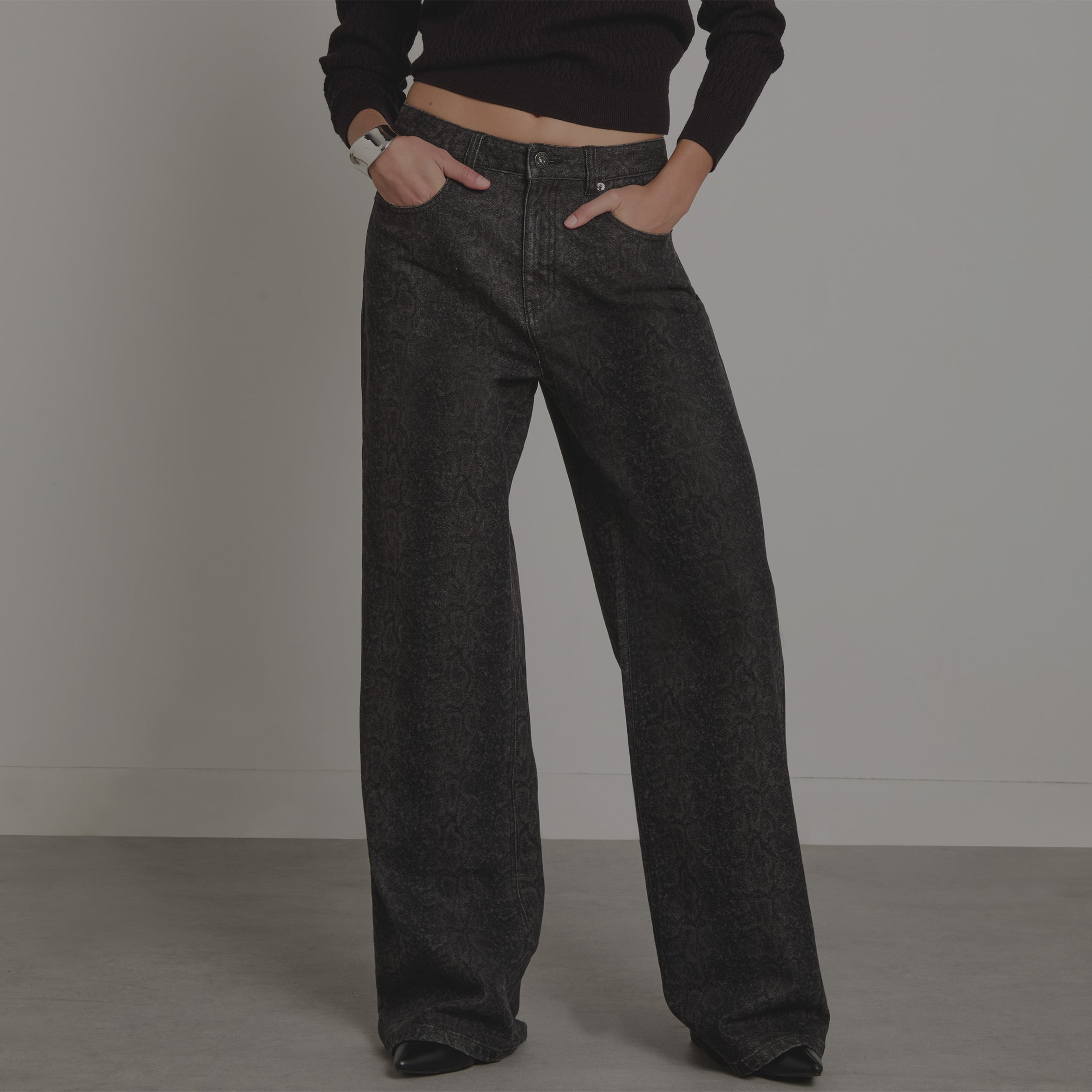 Trousers guide